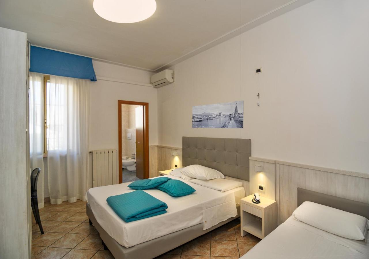 Hotel Bella Riviera Lungomare Виареджо Экстерьер фото